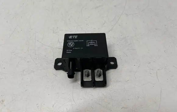 BMW X5 F15 Coolant fan relay 8794011