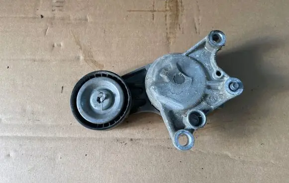 Peugeot Partner III Generator/alternator belt tensioner 9807720180