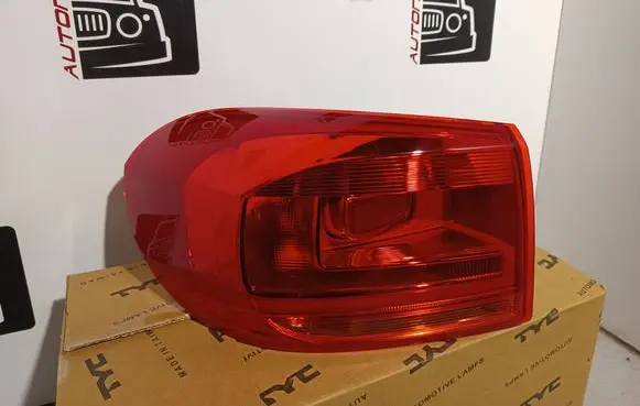 Volkswagen Tiguan Rear/tail lights 5N0945095K 95X187-E 5N0945095Q