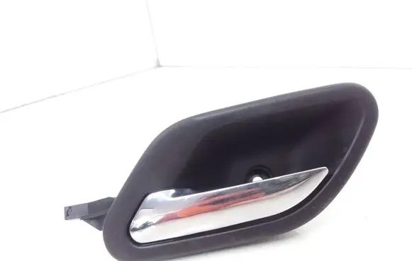 BMW 5 E39 Rear door interior handle 8226049