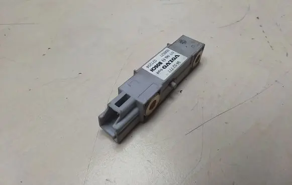 Volvo S80 Airbag deployment crash/impact sensor 9452777 021204 006521