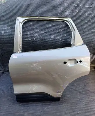 Ford Kuga III Rear door