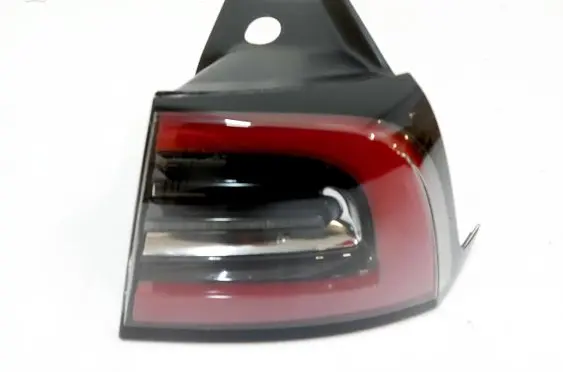 Tesla Model 3 Rear/tail lights 1077398