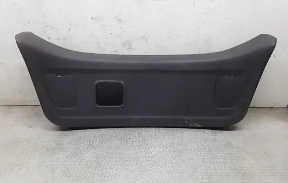 Mitsubishi Colt Tailgate trim MR951565