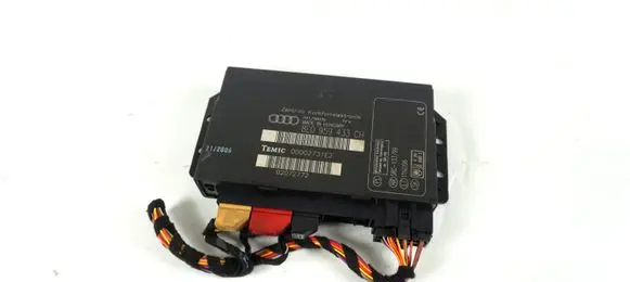 Audi A4 S4 B7 8E 8H Comfort/convenience module 8E0959433CH
