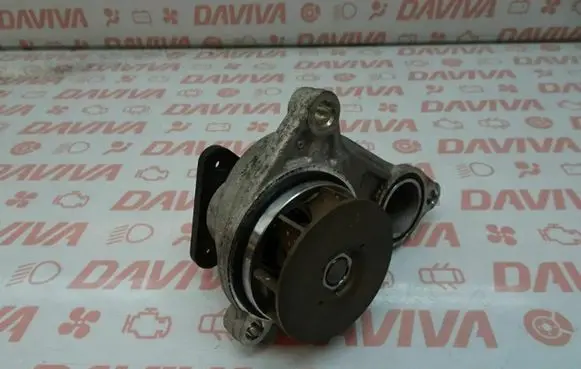 KIA Sportage Water pump 