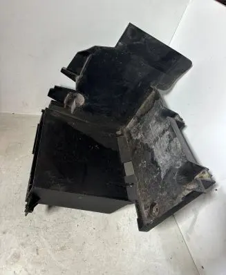 Land Rover Range Rover P38A Battery tray D1494 YJJ100130