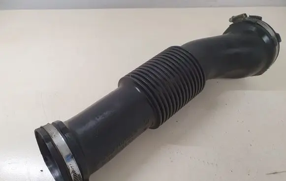 Jaguar F-Pace Air intake duct part GX739C623CA