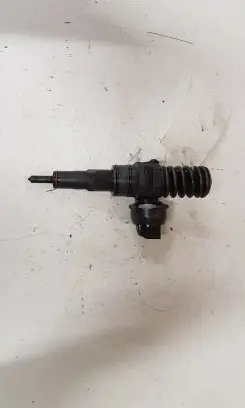 Audi A4 S4 B7 8E 8H Fuel injector 038130073BH