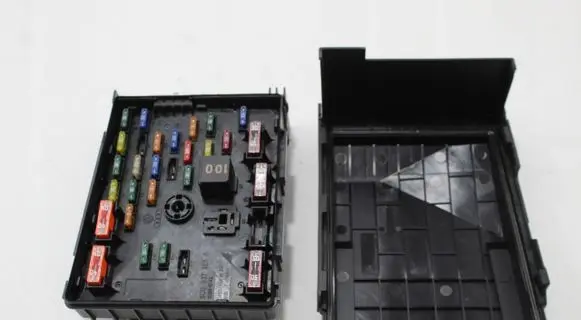 Seat Alhambra (Mk2) Fuse box set 3C0937125A