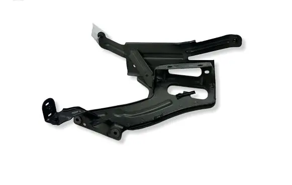 Audi A6 S6 C8 4K Fender mounting bracket 4K0821132