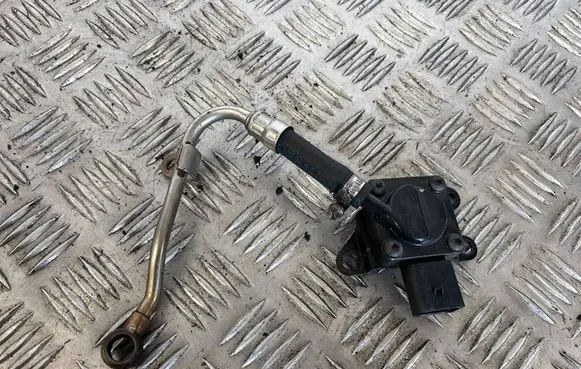 BMW X1 E84 Exhaust gas pressure sensor 7808013
