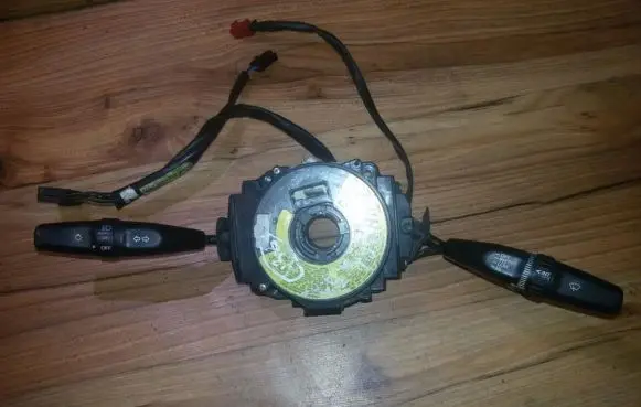 Hyundai Sonata Wiper turn signal indicator stalk/switch 44331a3220 44331a-3220