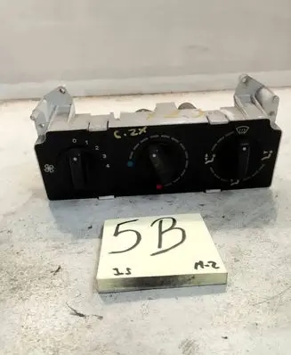 Citroen ZX Climate control unit 654984A