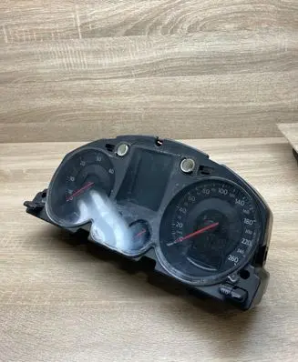 Volkswagen PASSAT B6 Speedometer (instrument cluster) A2C53194181