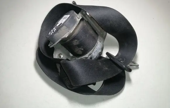 Mercedes-Benz Sprinter W906 Front seatbelt 601384100