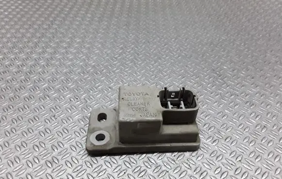 Toyota Avensis T250 Light washer relay 8594205040