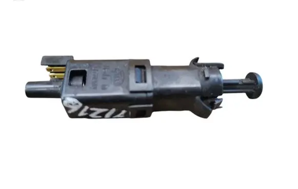 Volvo S40, V40 Brake pedal sensor switch 9146505