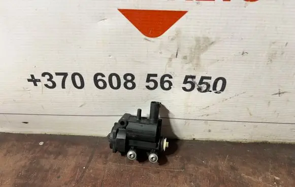 BMW X5 E70 Other engine bay part