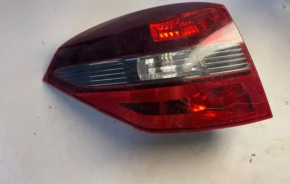 Renault Laguna III Rear/tail lights 265550002r