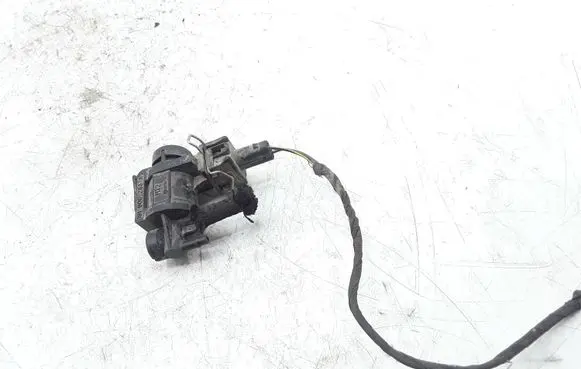 Seat Toledo I (1L) Turbo solenoid valve 191906283A