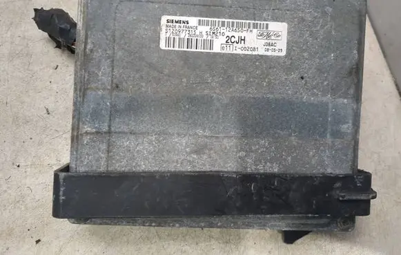 Ford Fusion Engine control unit/module 6S6112A650FH S120977315H
