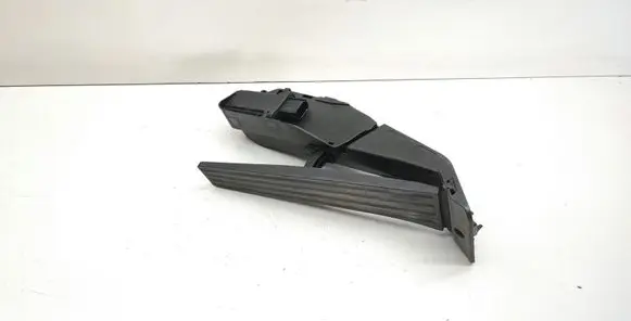 BMW X1 E84 Accelerator throttle pedal 6793743 35426793743