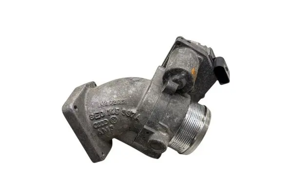 Audi A4 S4 B7 8E 8H Throttle valve 8E0145997A