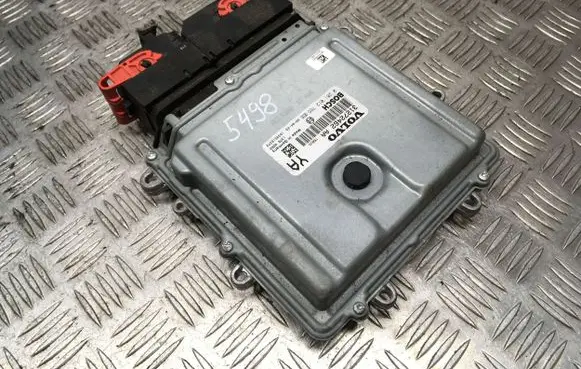 Volvo XC70 Engine control unit/module 31272462AA 0281012765 1039S18372