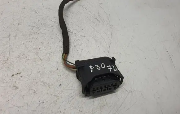 BMW 3 F30 F35 F31 Headlight/headlamp wiring loom/harness 6925638