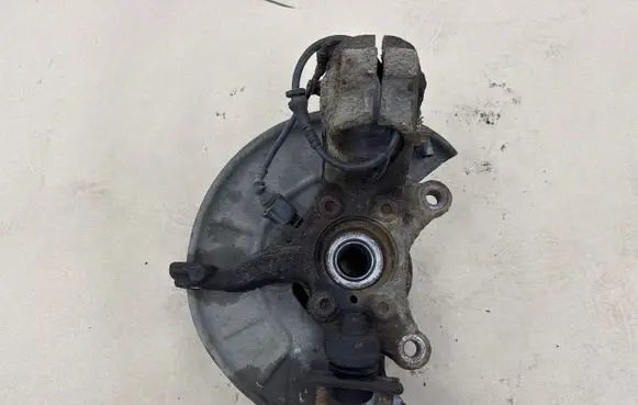Audi A3 S3 8P Front wheel hub spindle knuckle