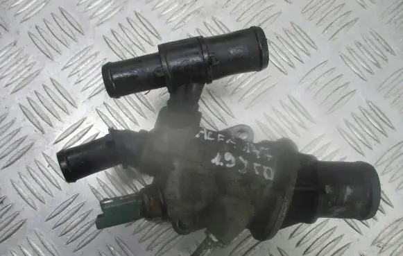 Alfa Romeo 147 Thermostat housing 