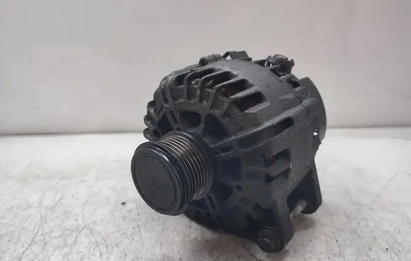 Ford Mondeo MK V Generator/alternator DS7T10300KD FG18T114