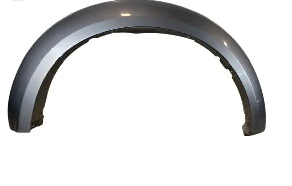 Mitsubishi L200 Rear arch trim 7420A106