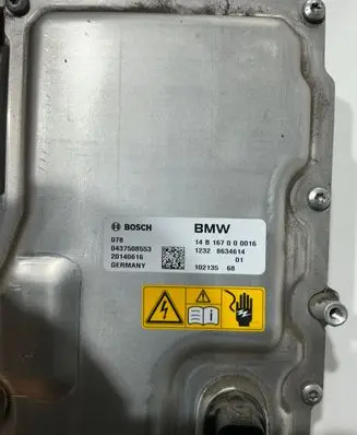 Voltage converter inverter