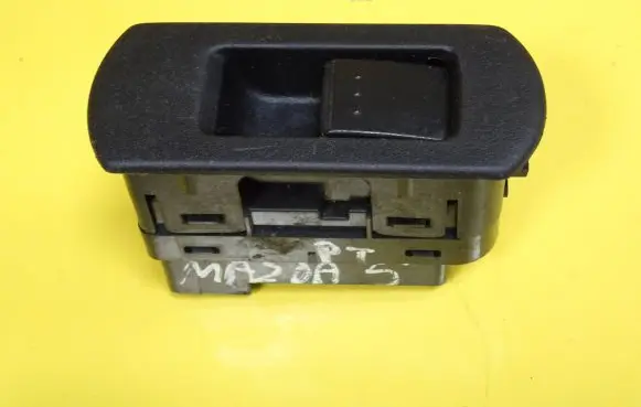 Mazda 5 Electric window control switch CD8666380