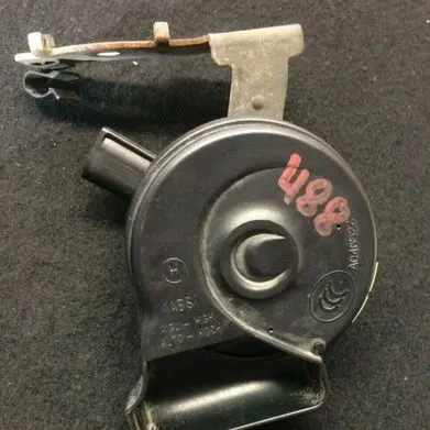 Volkswagen PASSAT CC Horn signal 3AA951182