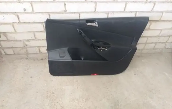Volkswagen PASSAT B6 Front door card panel trim 3C1863012
