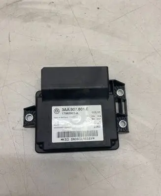Volkswagen PASSAT B7 Hand brake control module 3AA907801E 17982901A GN00319858Y