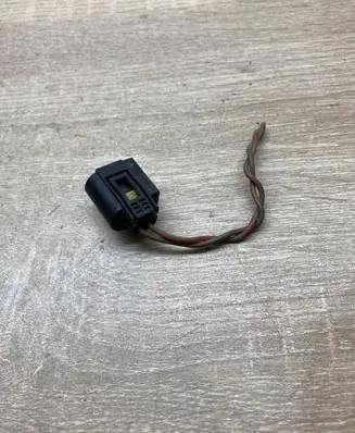 BMW 5 E60 E61 Plug wire 7789576