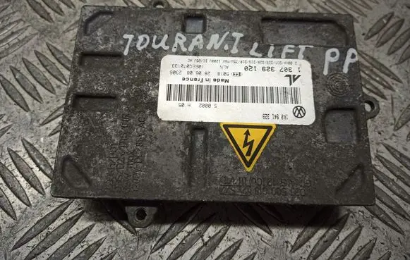 Volkswagen Touran I Headlight ballast module Xenon 1K0941329