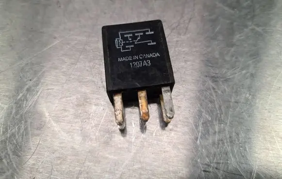 Chrysler 300M Other relay 05269988AA 21911C