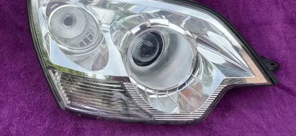 Opel Antara Headlight/headlamp 96830174
