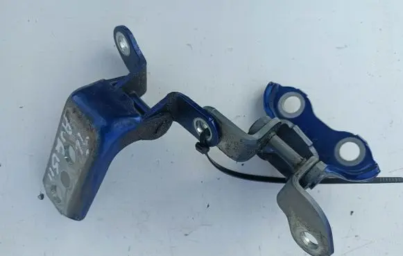Toyota Auris E180 Loading door hinge set 