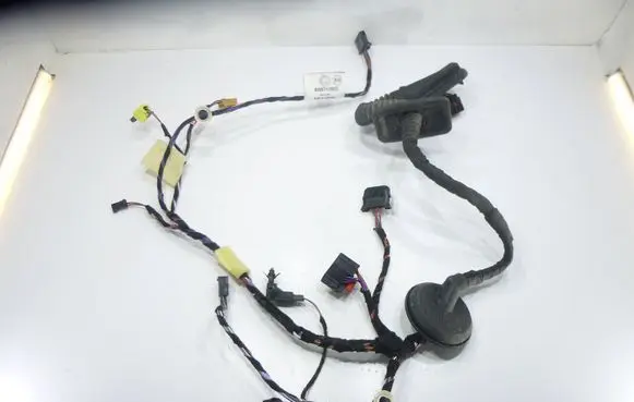 Skoda Fabia Mk3 (NJ) Front door wiring loom 6V0971120CD