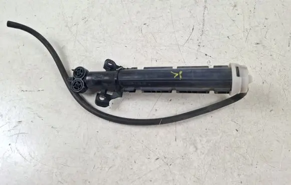 Volvo S60 Headlight washer spray nozzle 312196 3111400482