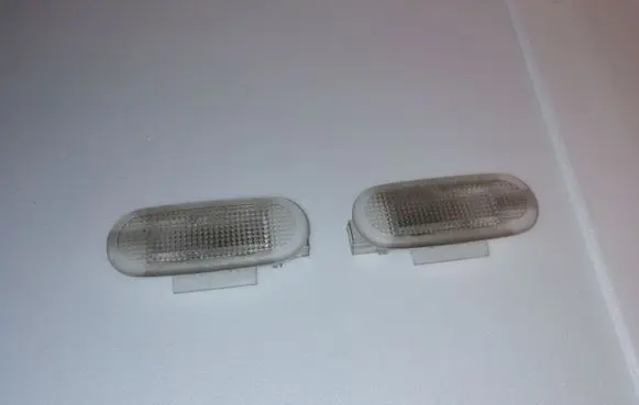 Renault Scenic II - Grand scenic II Number plate light 8200163892 8200074365