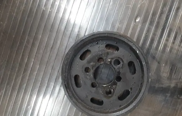 Audi A4 S4 B8 8K Power steering pump pulley 038145255B