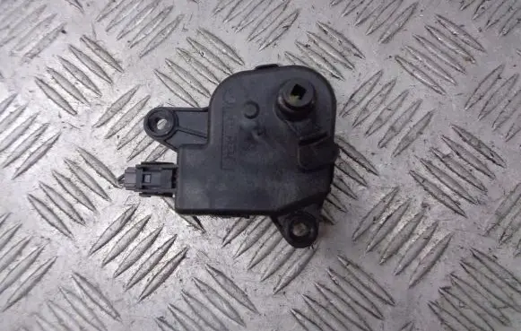 Chrysler Pacifica A/C air flow flap actuator/motor 04885465