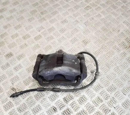 Volkswagen Golf VII Front brake caliper